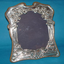 Antique Pair of Silver Art Nouveau Photograph Frames. Hallmarked Birmingham 1910.